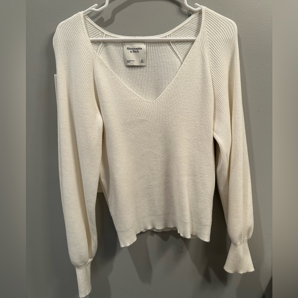 Abercrombie White Puff Sleeve Sweater